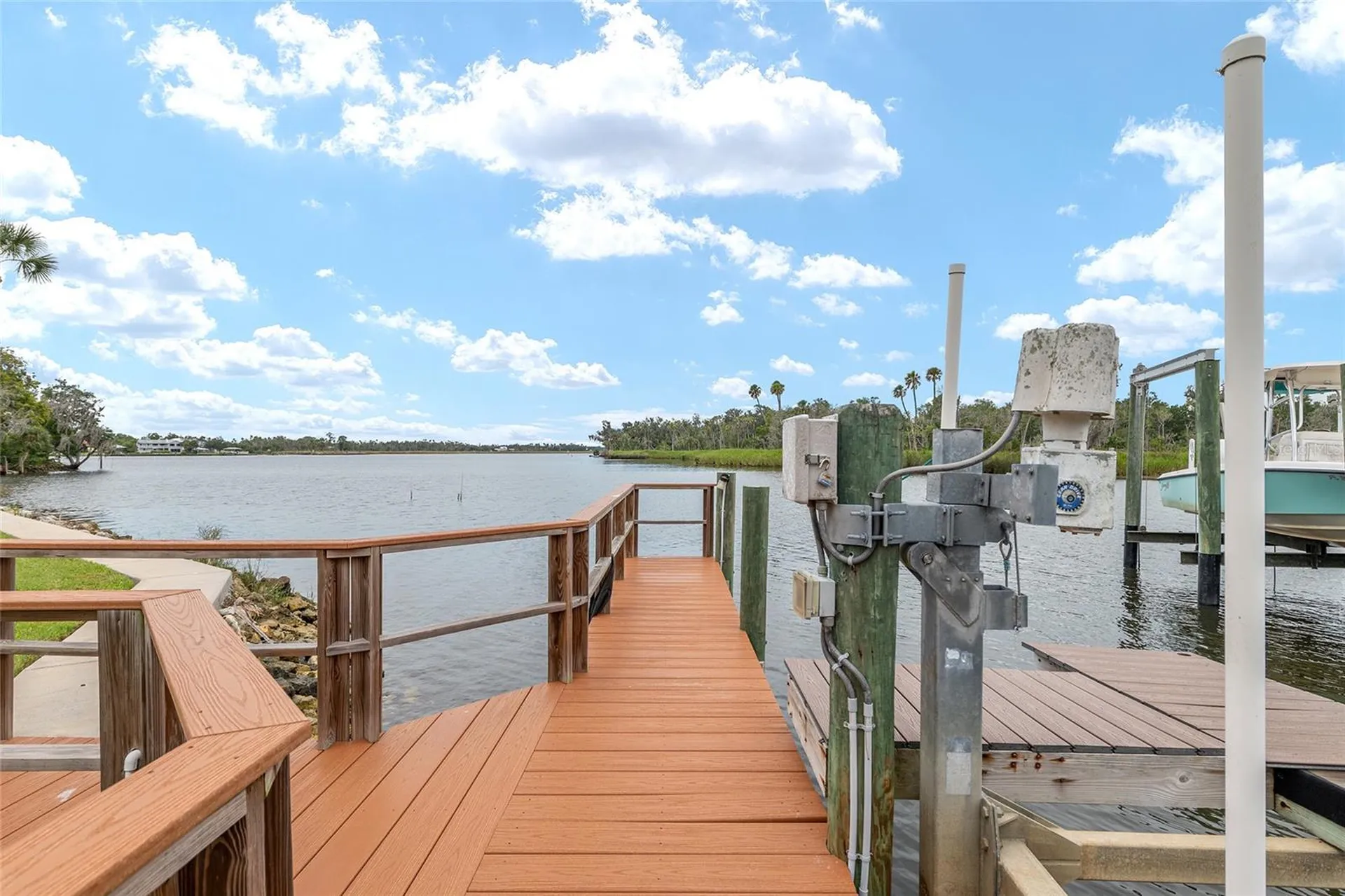 362 NW 14th Place Crystal River FL 34428