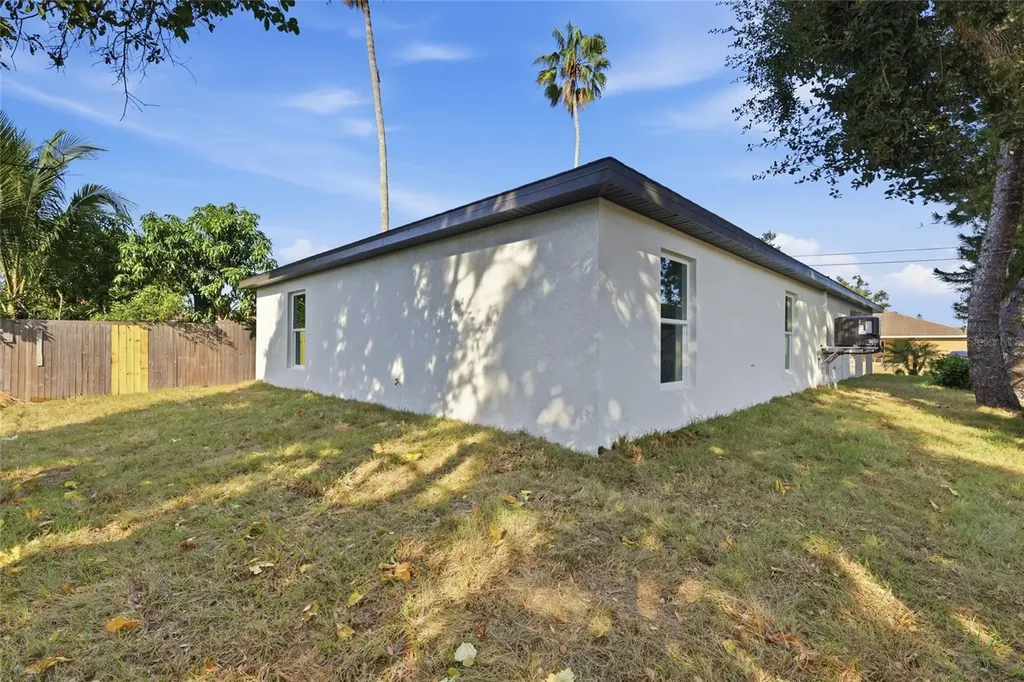 311 12th Street W Palmetto FL 34221