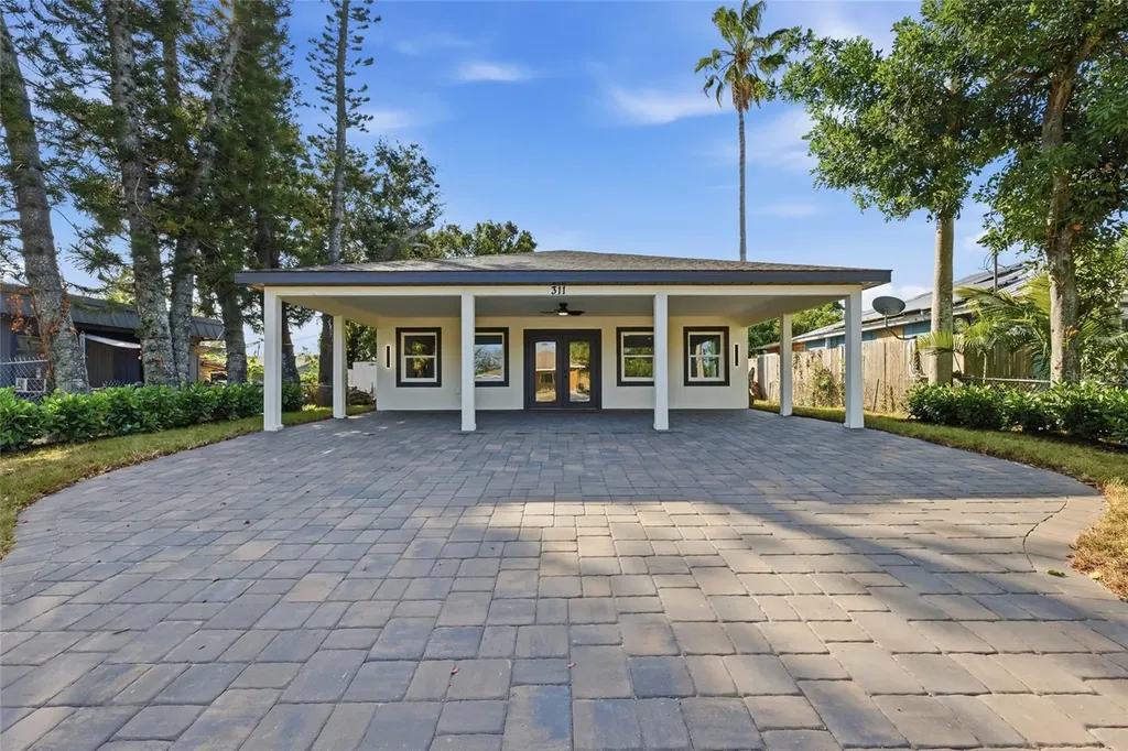 311 12th Street W Palmetto FL 34221