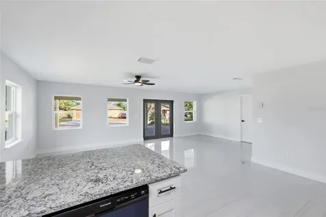 311 12th Street W Palmetto FL 34221