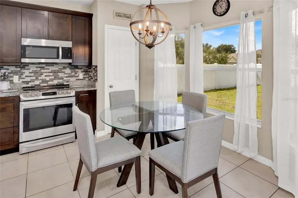 100 Thornbury Lane Kissimmee FL 34744