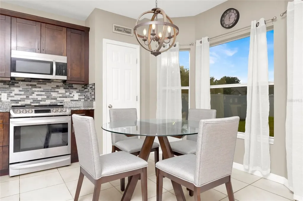 100 Thornbury Lane Kissimmee FL 34744