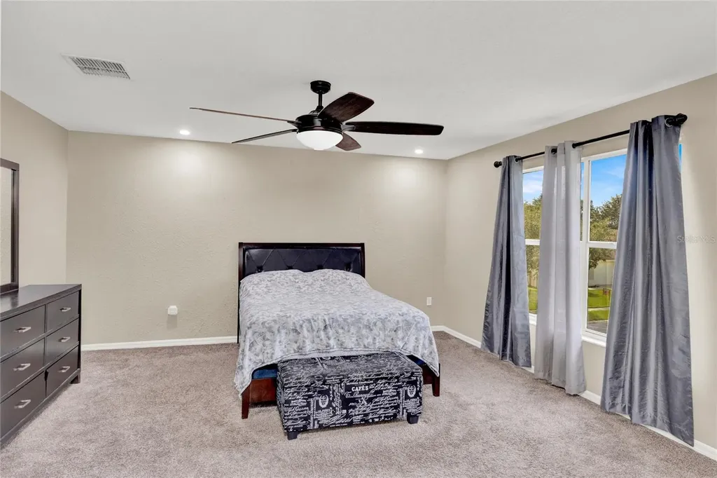 100 Thornbury Lane Kissimmee FL 34744