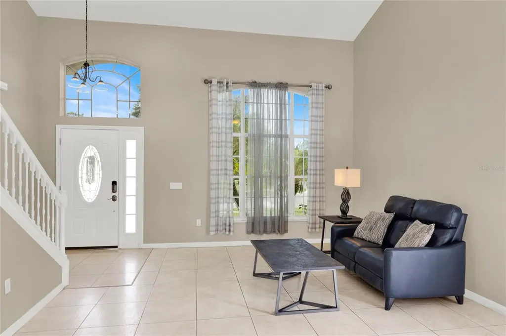 100 Thornbury Lane Kissimmee FL 34744
