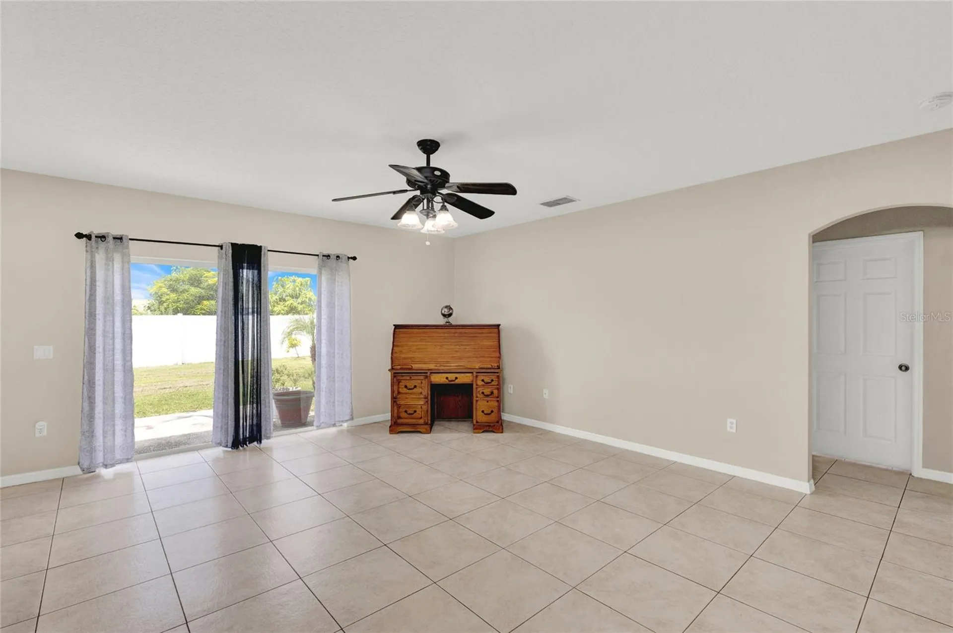100 Thornbury Lane Kissimmee FL 34744