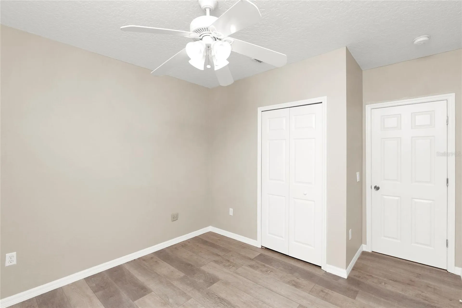 100 Thornbury Lane Kissimmee FL 34744