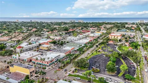 219 W Venice Avenue Venice FL 34285