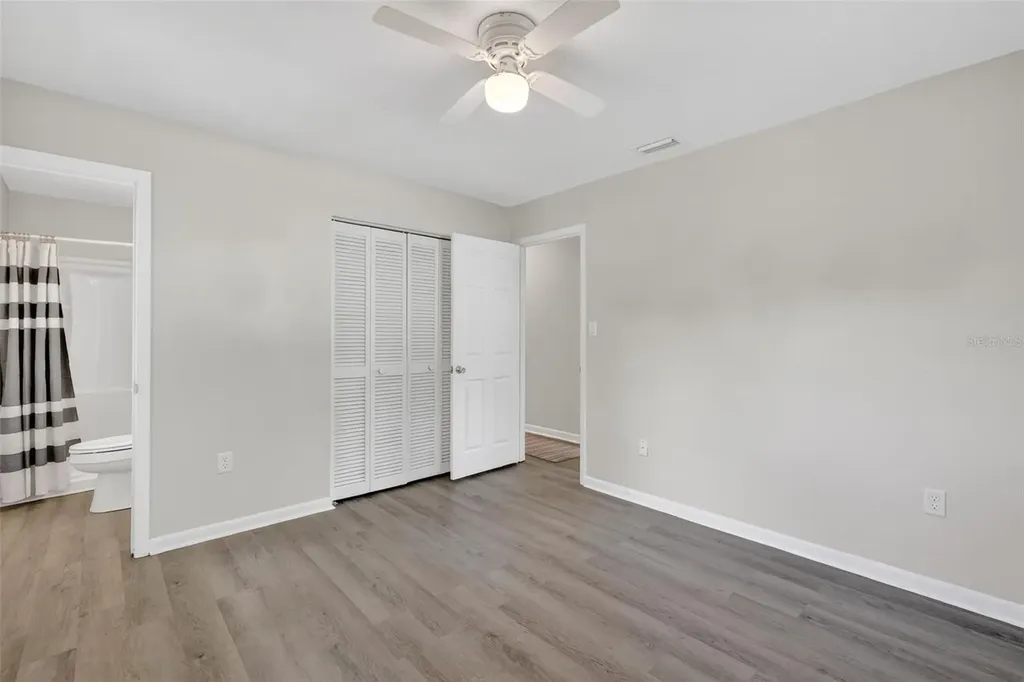 705 Mike Avenue Fruitland Park FL 34731