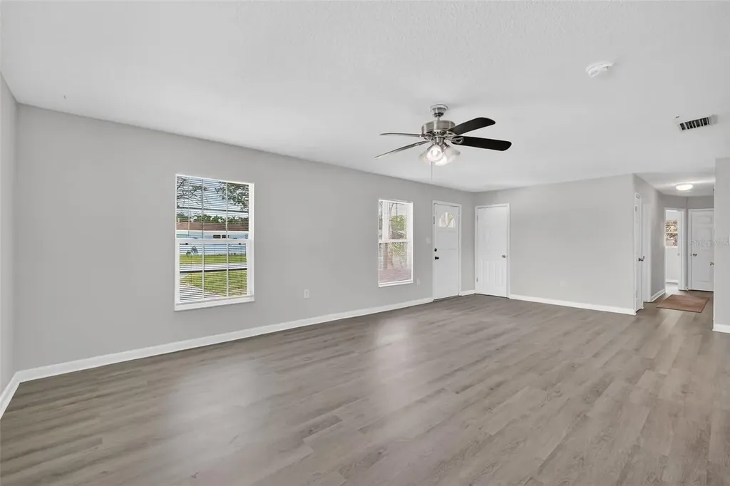 705 Mike Avenue Fruitland Park FL 34731