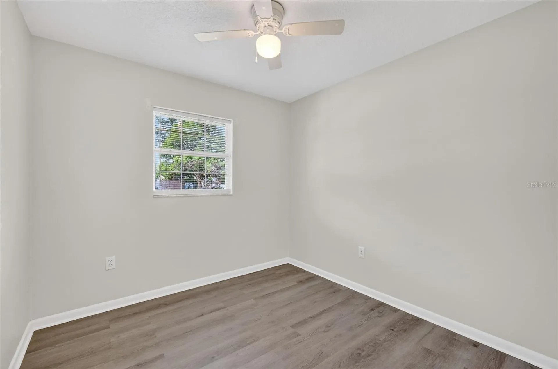 705 Mike Avenue Fruitland Park FL 34731
