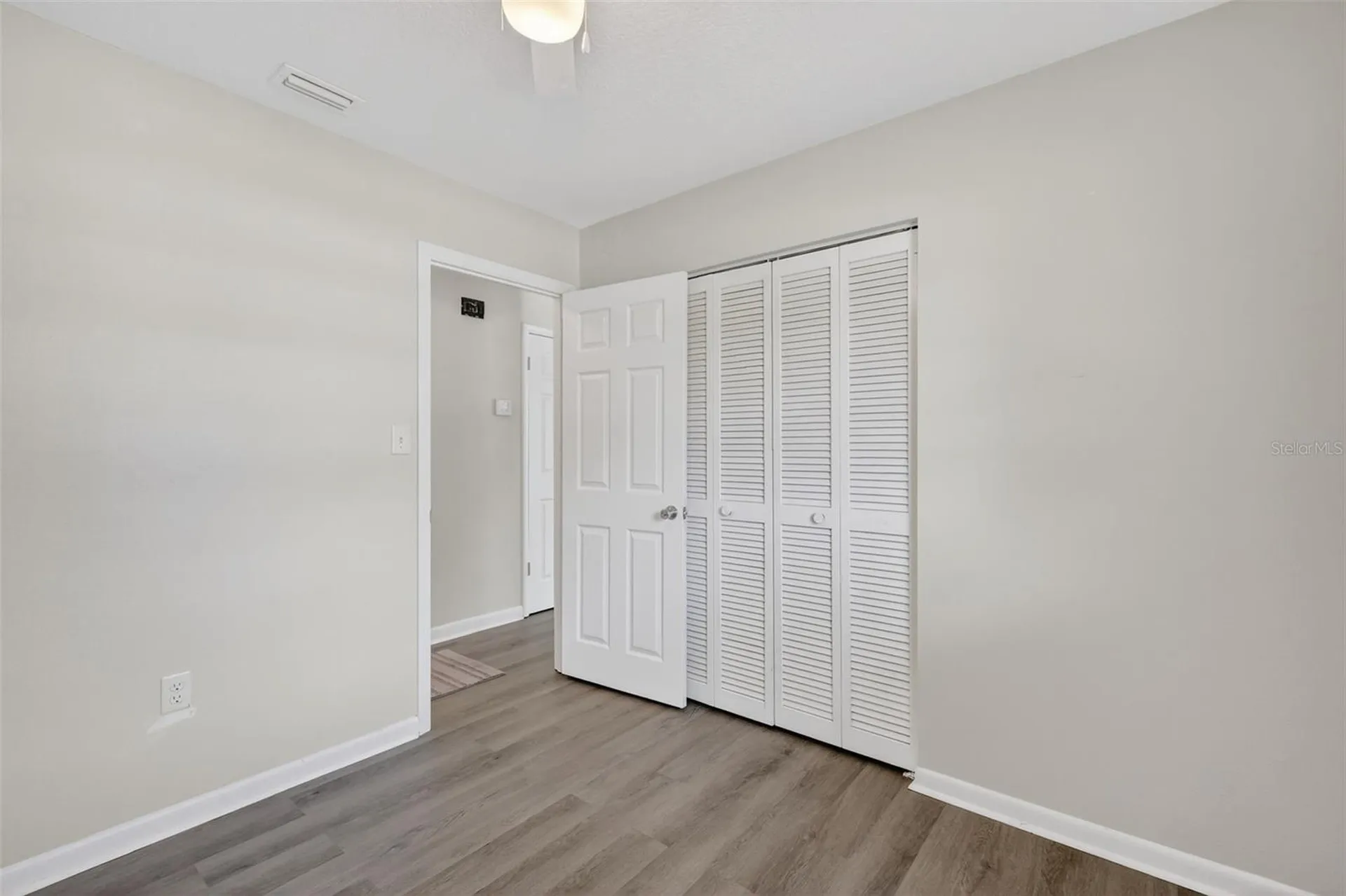 705 Mike Avenue Fruitland Park FL 34731