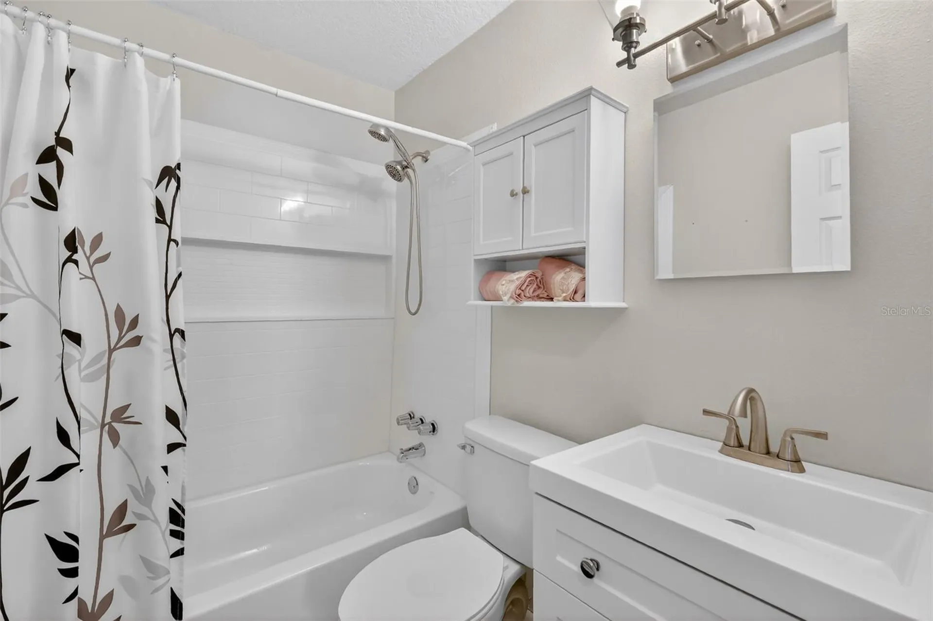 705 Mike Avenue Fruitland Park FL 34731