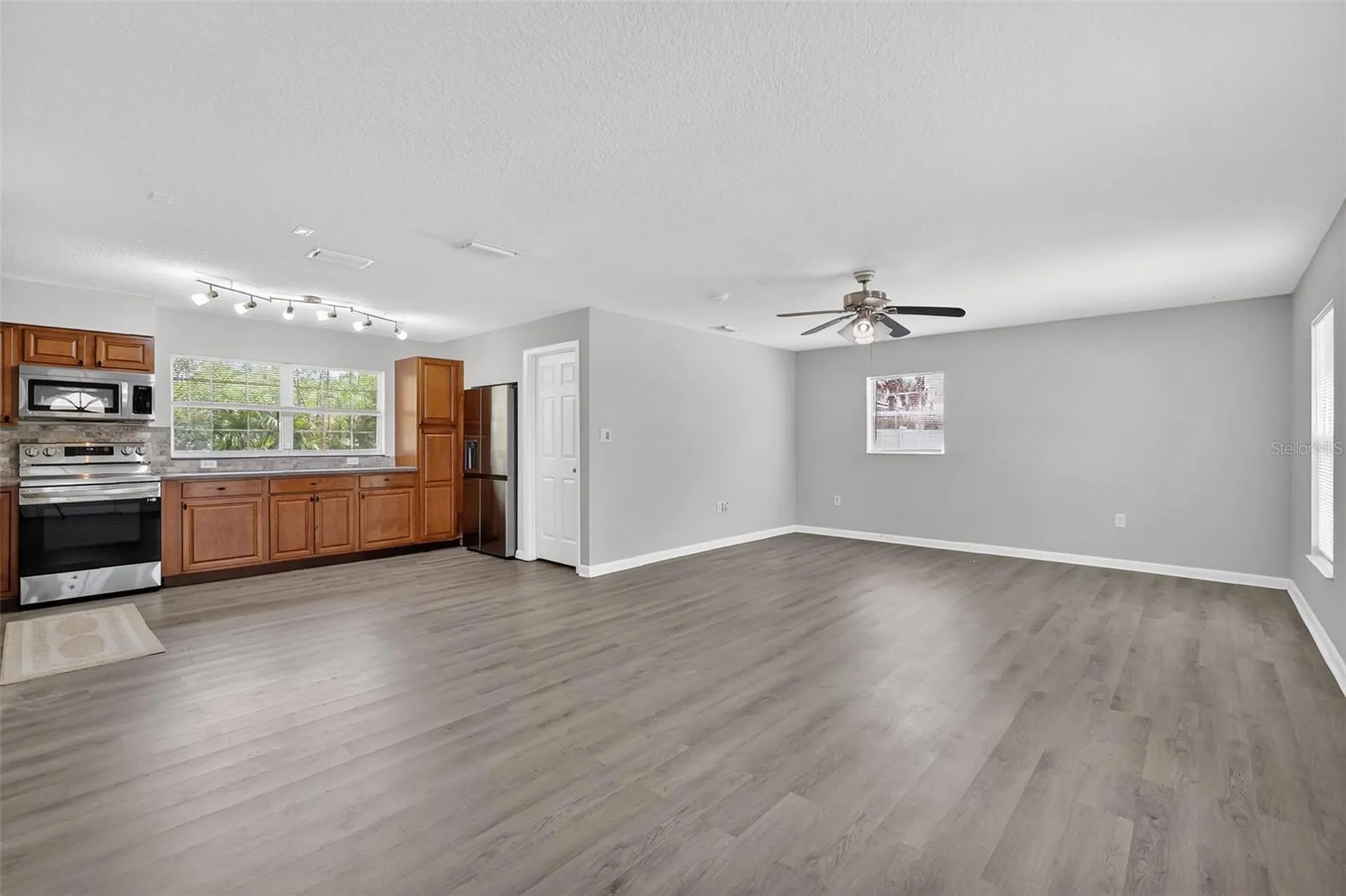 705 Mike Avenue Fruitland Park FL 34731