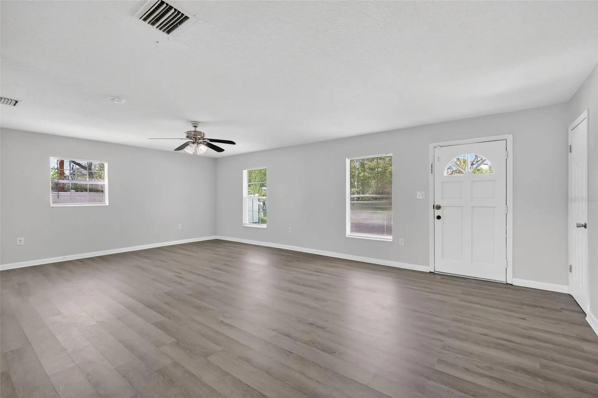 705 Mike Avenue Fruitland Park FL 34731