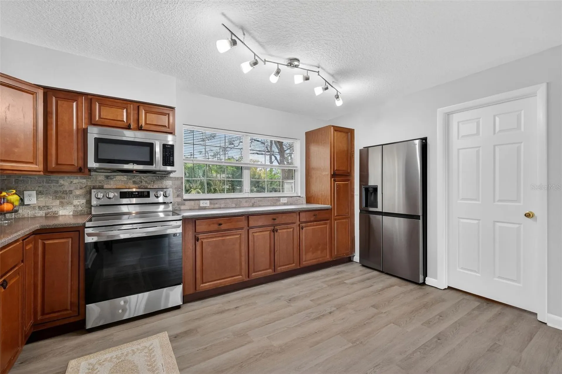705 Mike Avenue Fruitland Park FL 34731