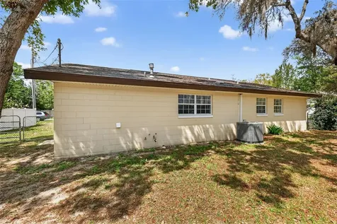 705 Mike Avenue Fruitland Park FL 34731