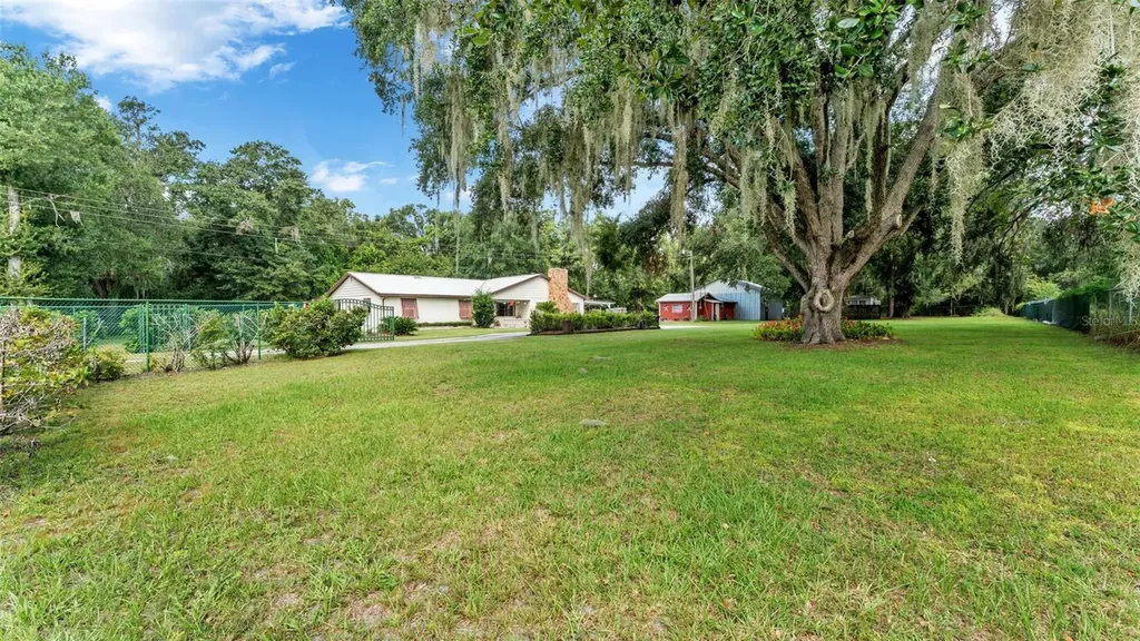 1301 Lanier Road Lakeland FL 33810
