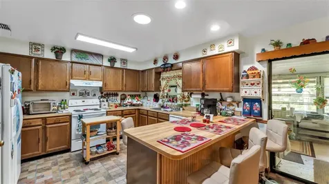 1301 Lanier Road Lakeland FL 33810