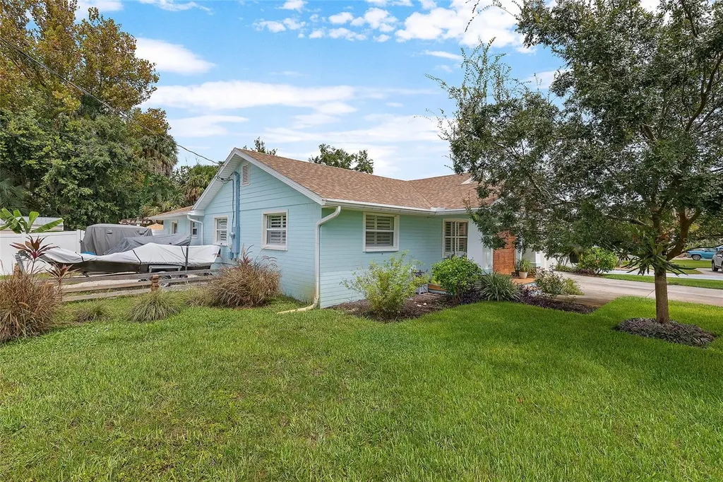 125 E Rhode Island Street Edgewater FL 32132