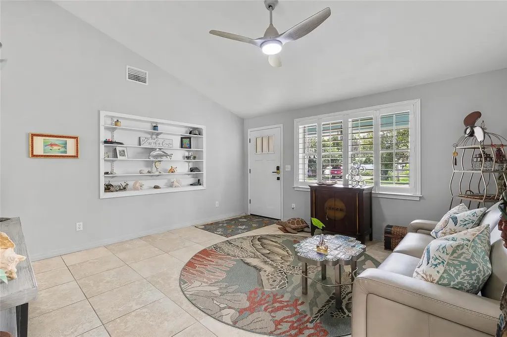 125 E Rhode Island Street Edgewater FL 32132