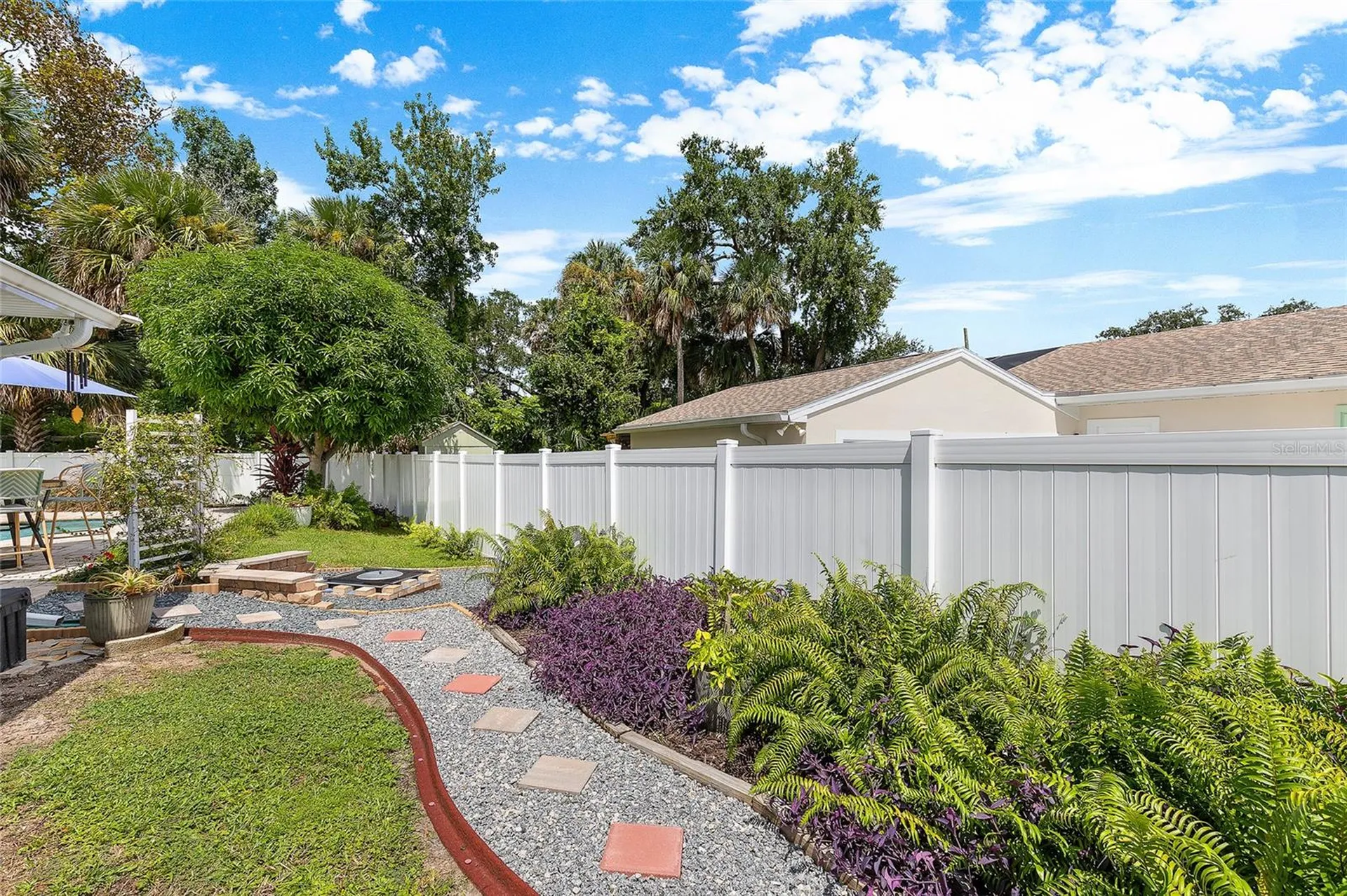 125 E Rhode Island Street Edgewater FL 32132