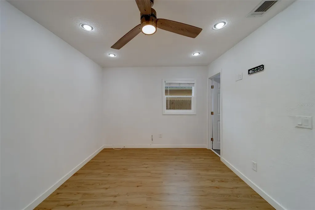 4418 W Prescott Street Tampa FL 33616