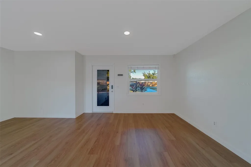 4418 W Prescott Street Tampa FL 33616