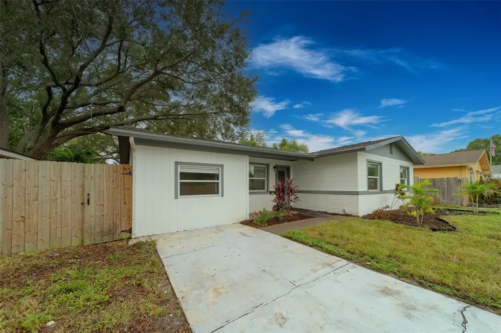 4418 W Prescott Street Tampa FL 33616