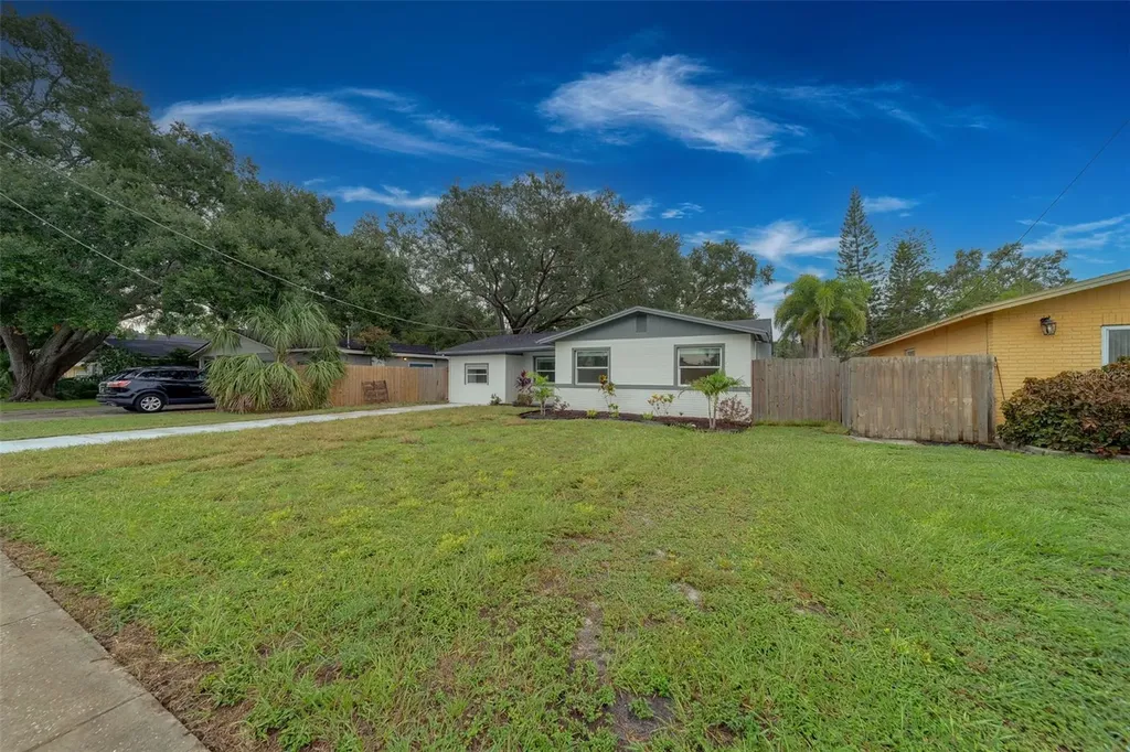 4418 W Prescott Street Tampa FL 33616