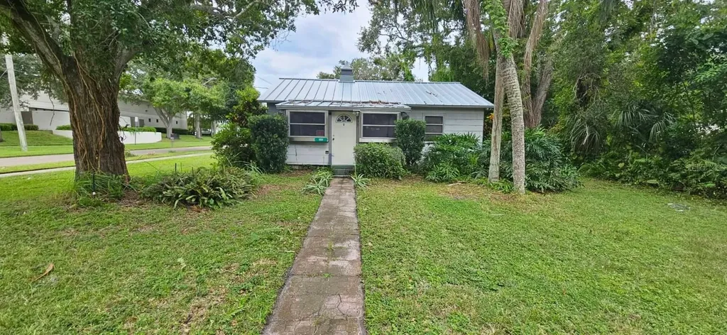 1001 10th Avenue NW Largo FL 33770