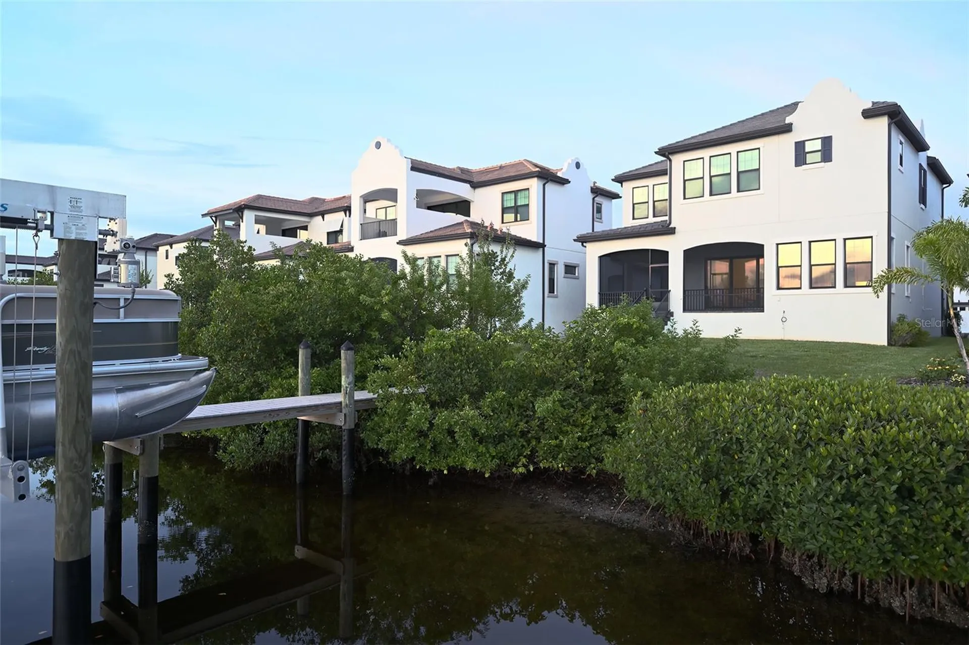 1056 Seagrape Drive Ruskin FL 33570