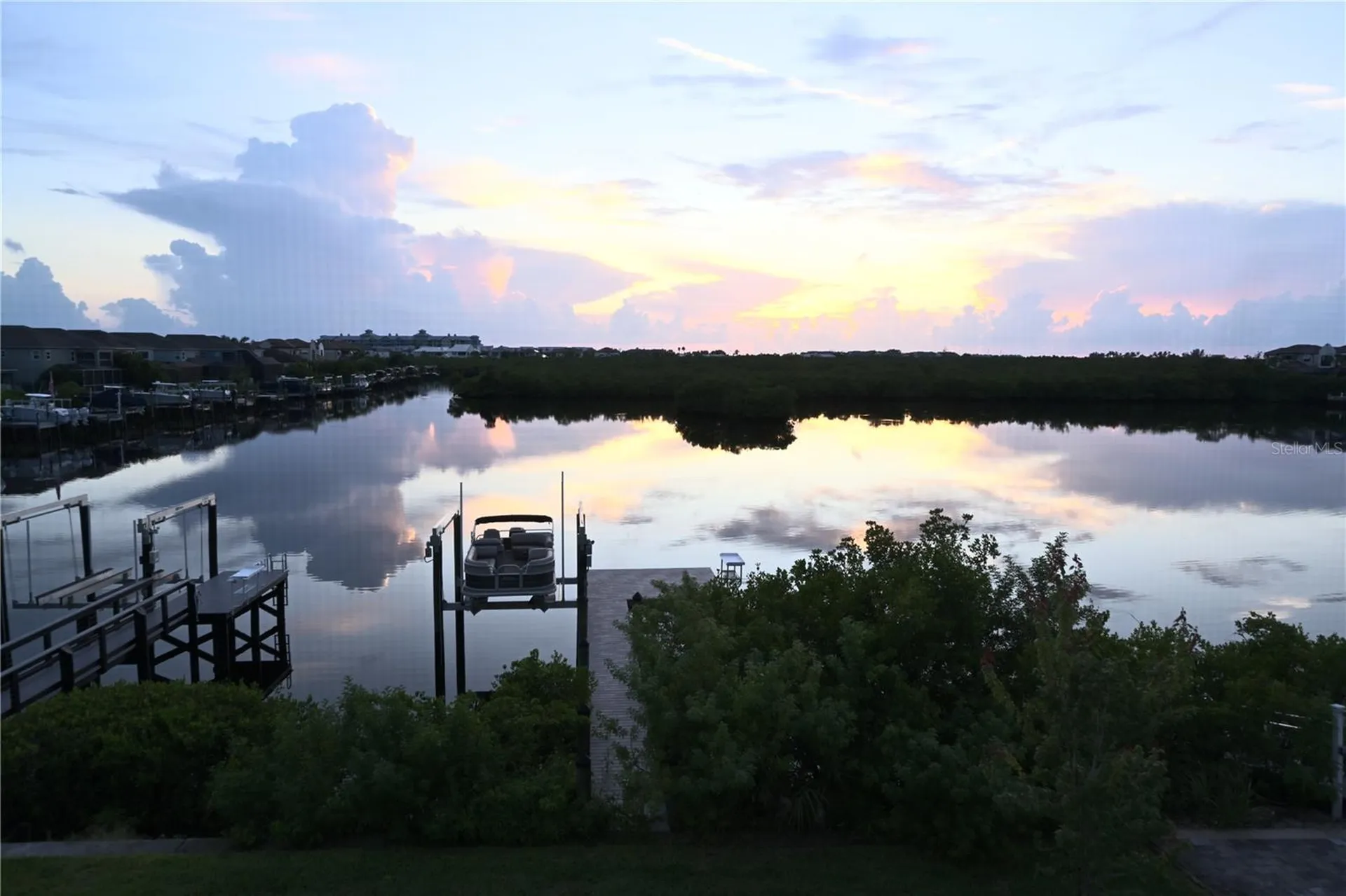 1056 Seagrape Drive Ruskin FL 33570