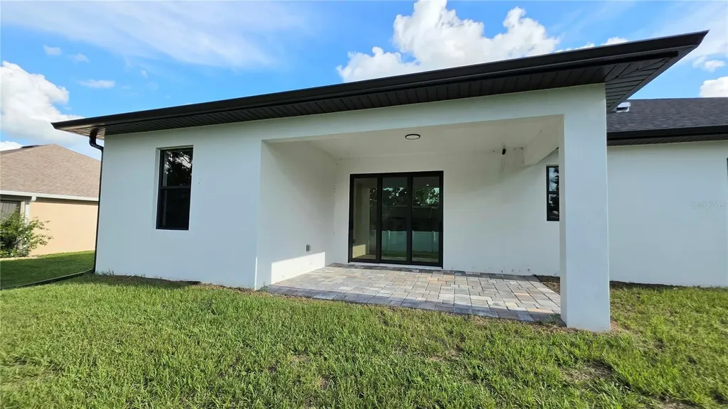 4802 Sunburst Avenue North Port FL 34286