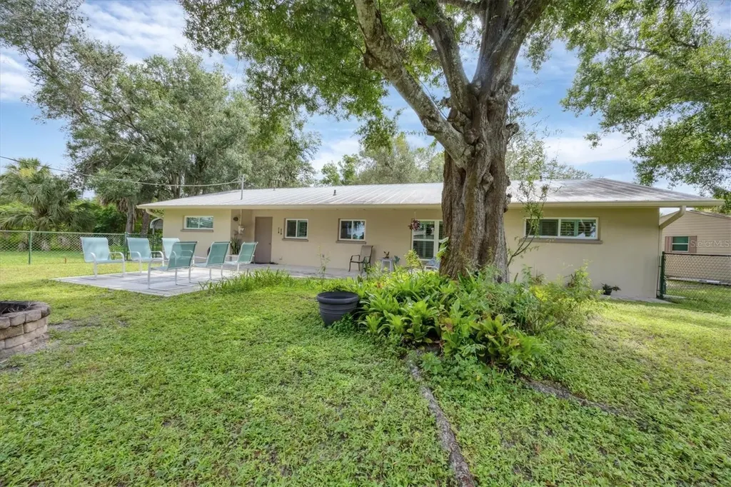 336 Timbruce Lane NW Port Charlotte FL 33952