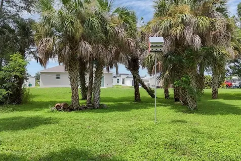 336 Timbruce Lane NW Port Charlotte FL 33952