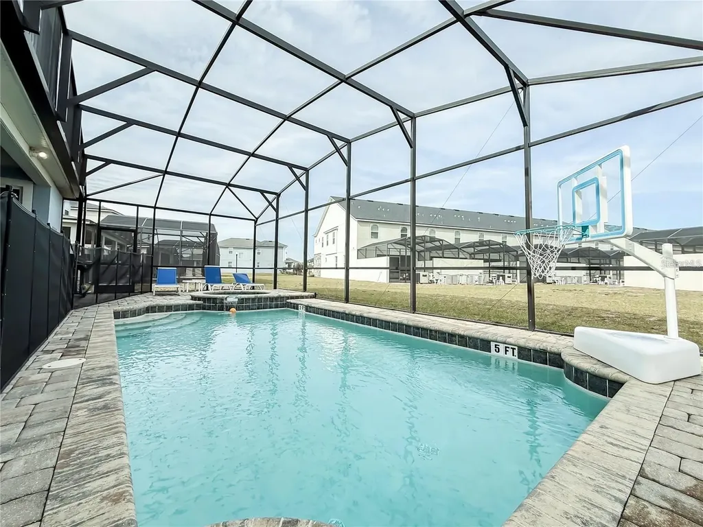 8953 Hilton Ridge Avenue Kissimmee FL 34747