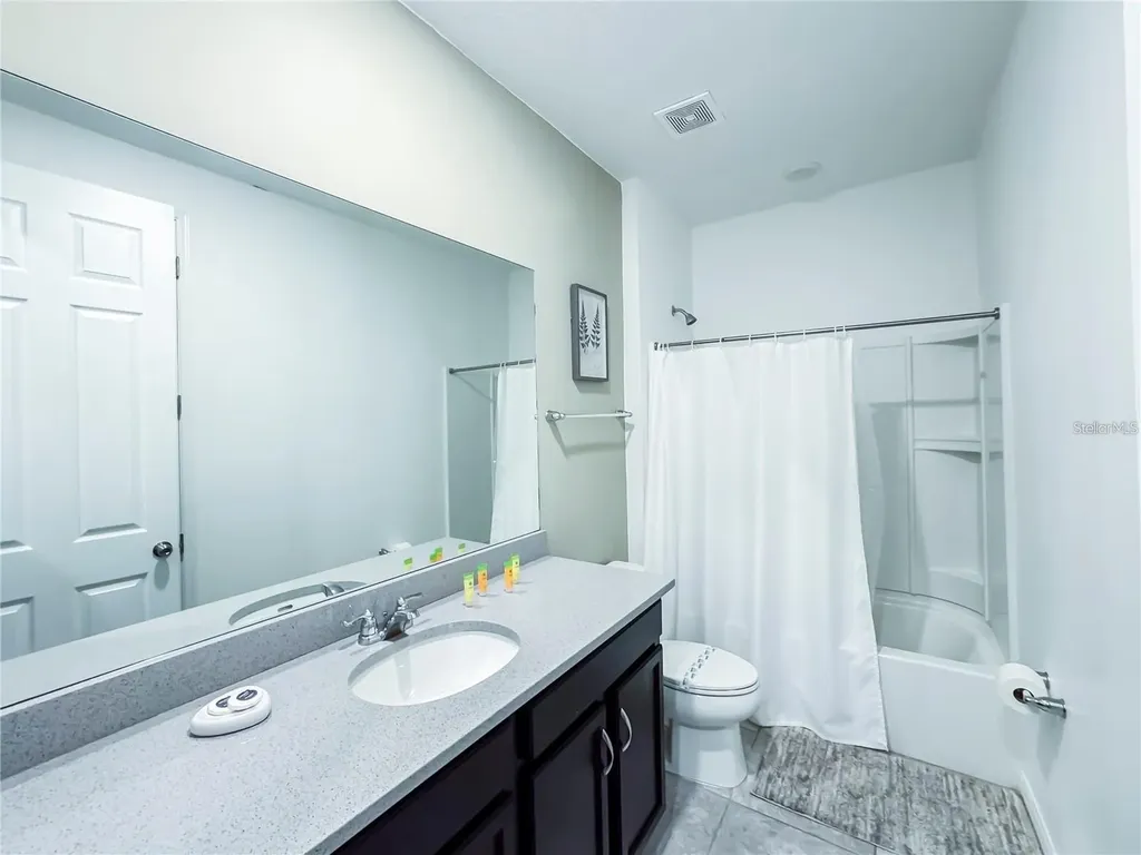 8953 Hilton Ridge Avenue Kissimmee FL 34747