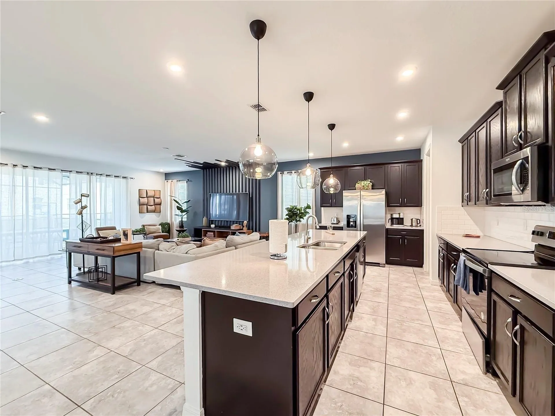 8953 Hilton Ridge Avenue Kissimmee FL 34747