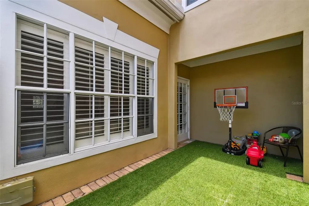 944 Harbour Bay Drive Tampa FL 33602