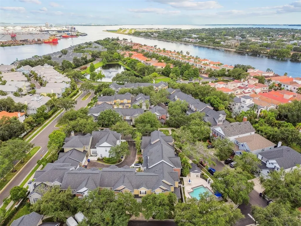 944 Harbour Bay Drive Tampa FL 33602