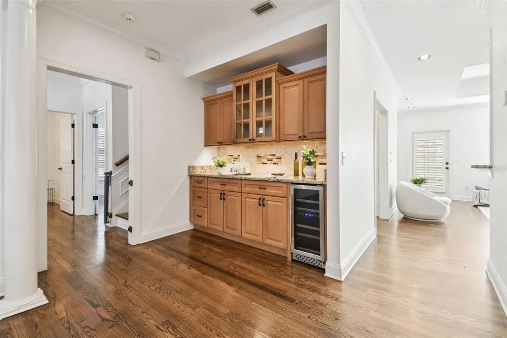 944 Harbour Bay Drive Tampa FL 33602