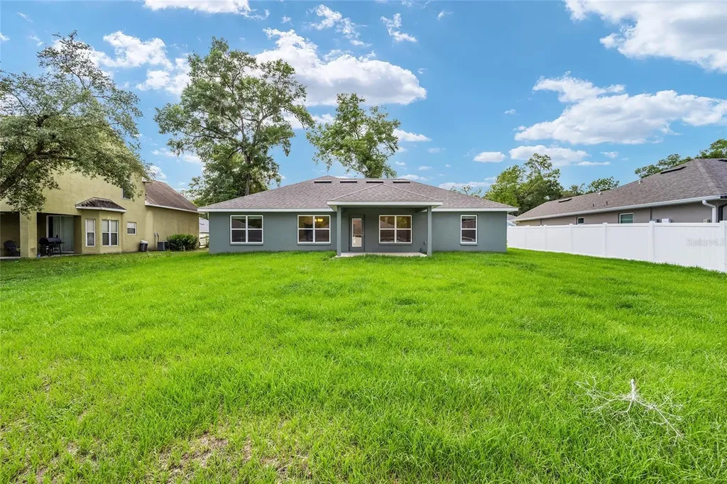 4099 NE 58th Circle Silver Springs FL 34488