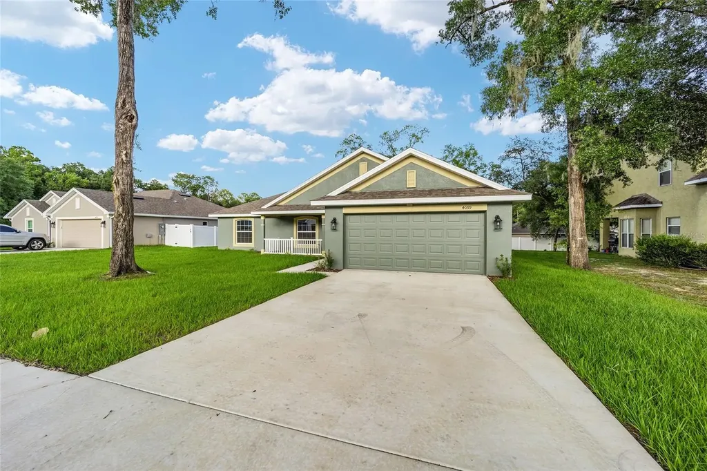 4099 NE 58th Circle Silver Springs FL 34488