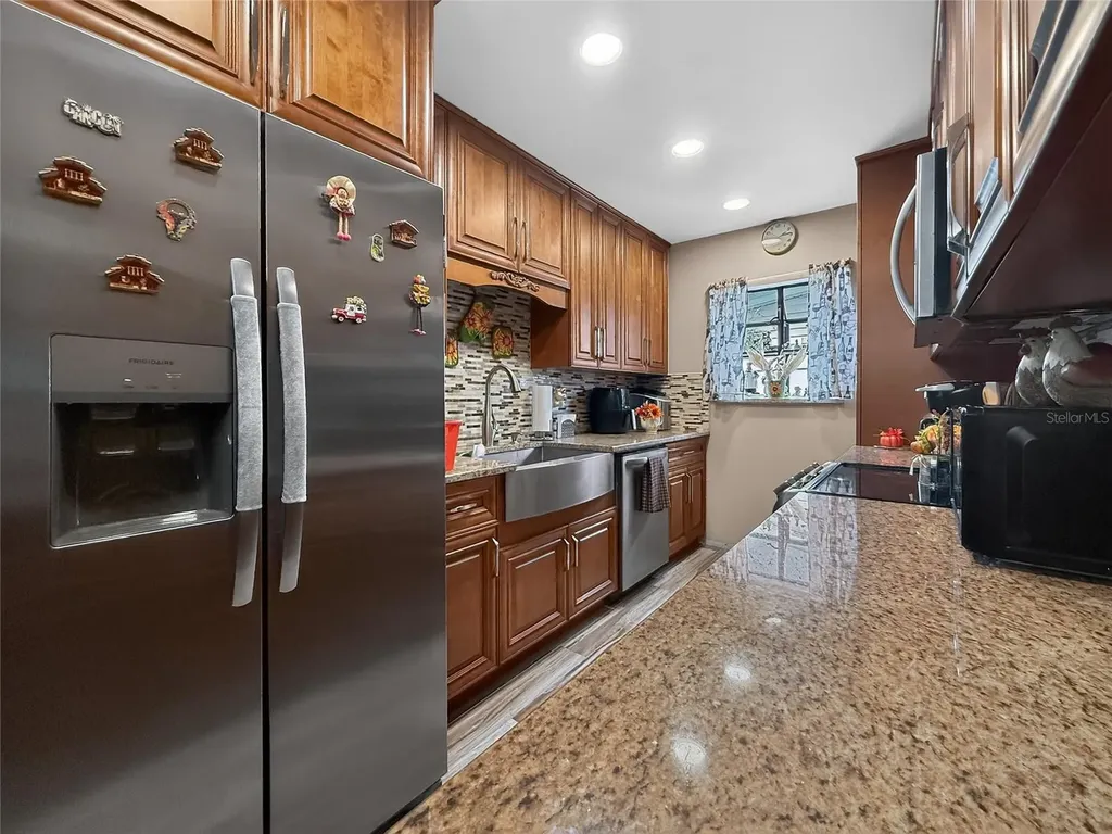 8009 Cornwall Lane Tampa FL 33615