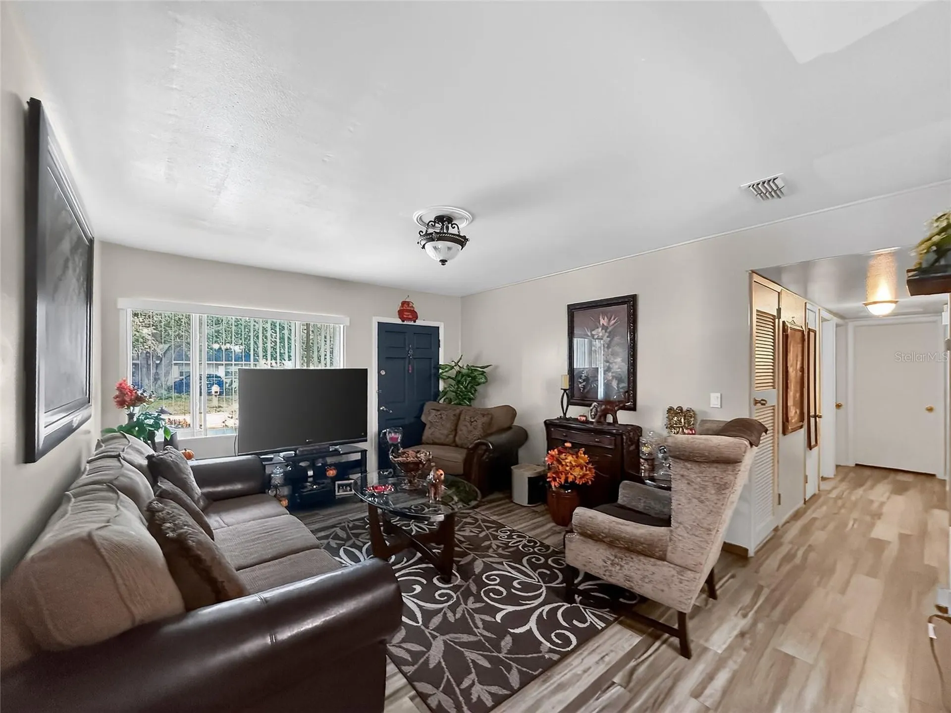 8009 Cornwall Lane Tampa FL 33615