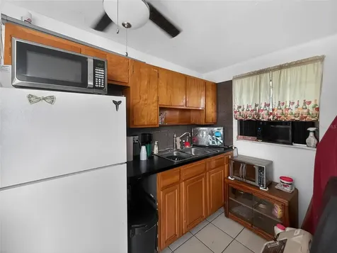 8009 Cornwall Lane Tampa FL 33615
