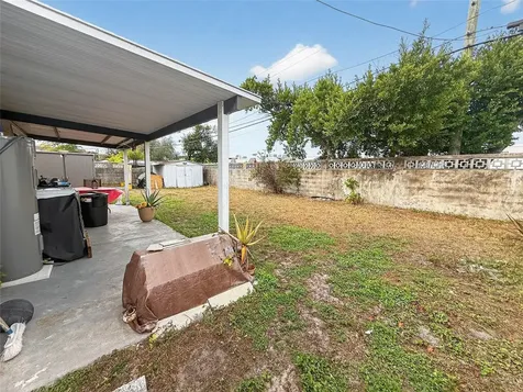8009 Cornwall Lane Tampa FL 33615