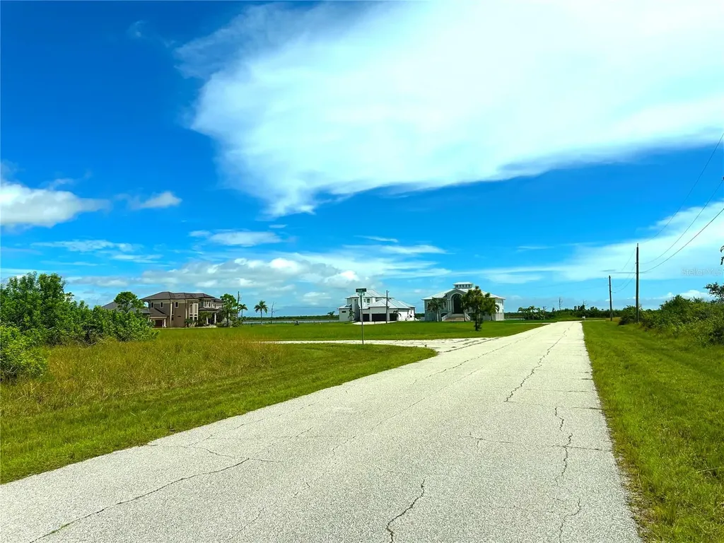 10551 Hatchett Circle Port Charlotte FL 33981