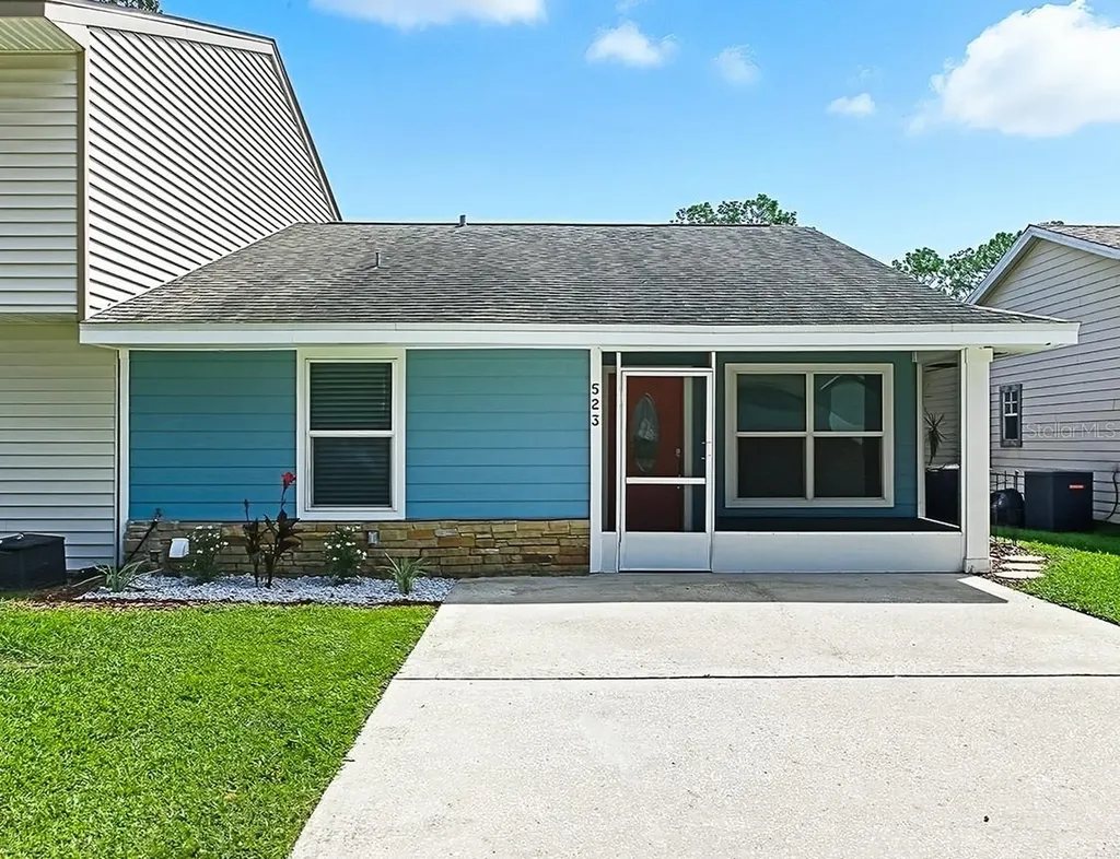 523 Carambola Avenue Altamonte Springs FL 32714