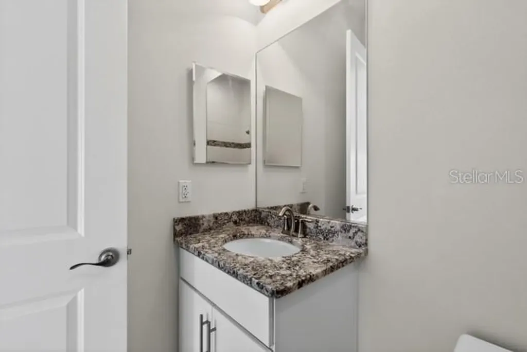 2471 Coco Palm Circle Wesley Chapel FL 33543